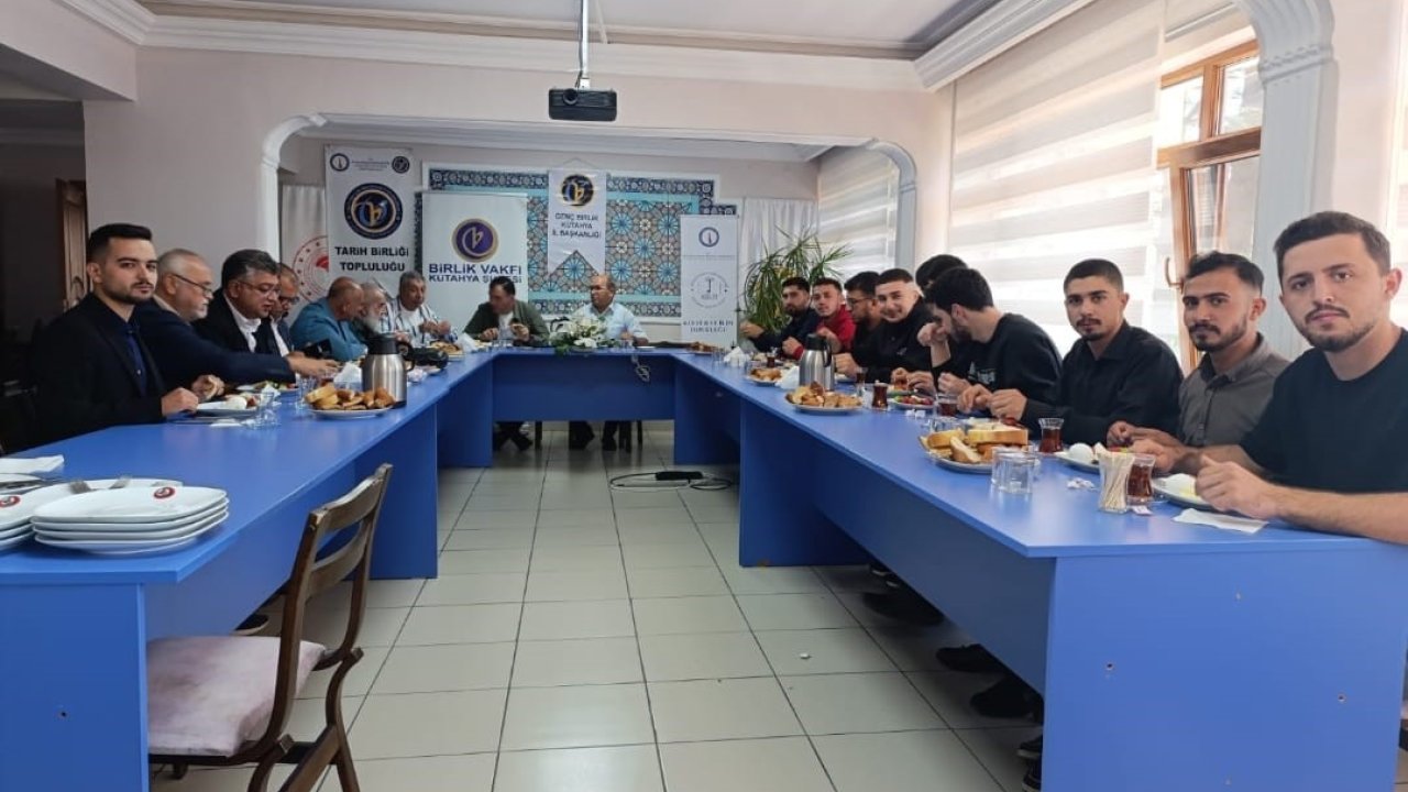Kütahya Birlik Vakfı’ndan Öğrencilerle İstişare Toplantısı