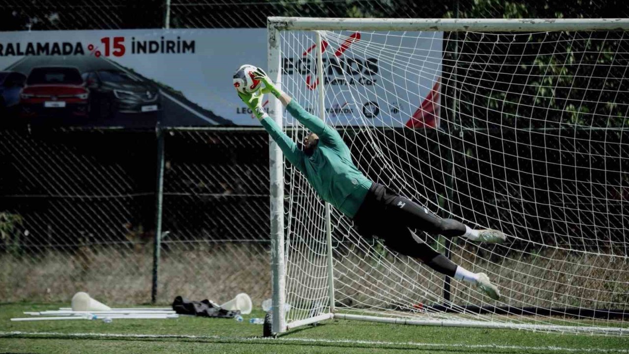 Sakaryaspor, Pendikspor Maçı Hazırlıklarına Başladı
