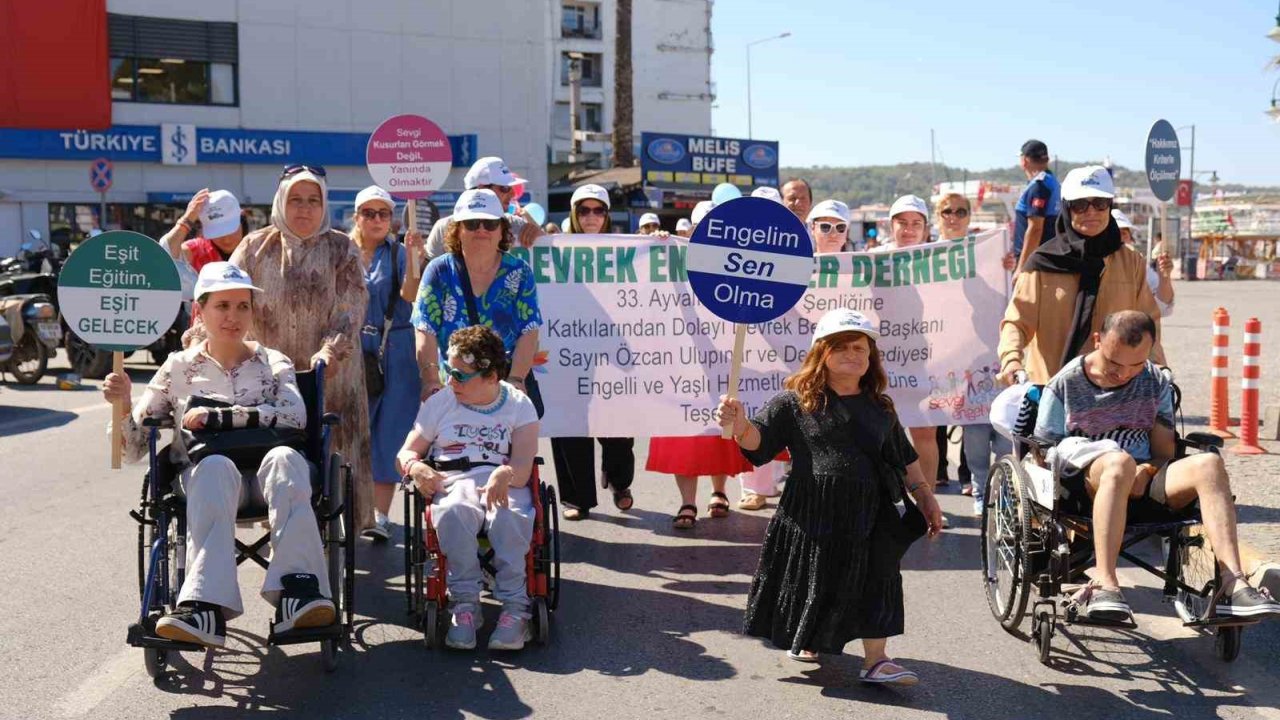 Ayvalık’ta 33. Engelliler Şenliği Coşkusu