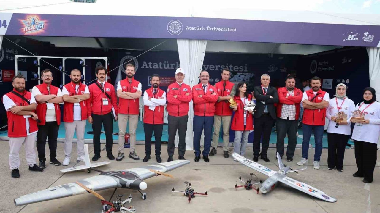 Teknofest 2025’e Atatürk Üniversitesi Damgası: 11 Madalya İle Büyük Başarı