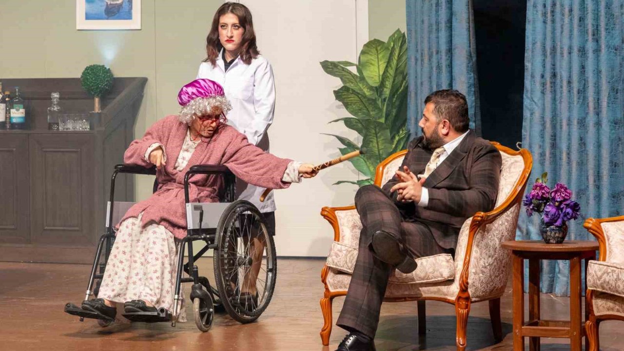 Manavgat Belediyesi Kent Tiyatrosu Oyuncu Adayı Sınavı Başvuruları Başladı
