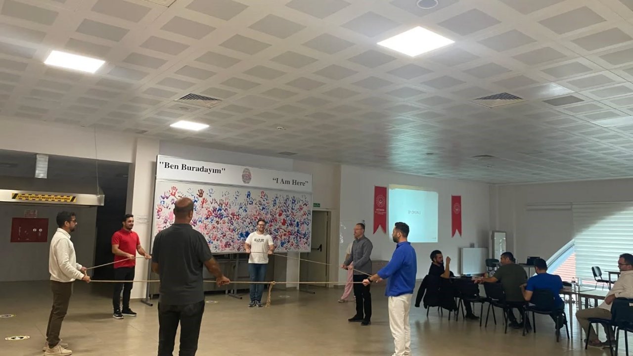 Kütahya Mem Personeline,
