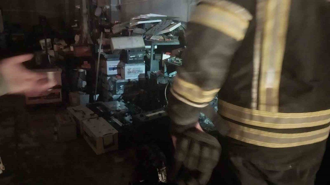 Tavşanlı Çukurköy Sanayi Sitesi’nde Yangın