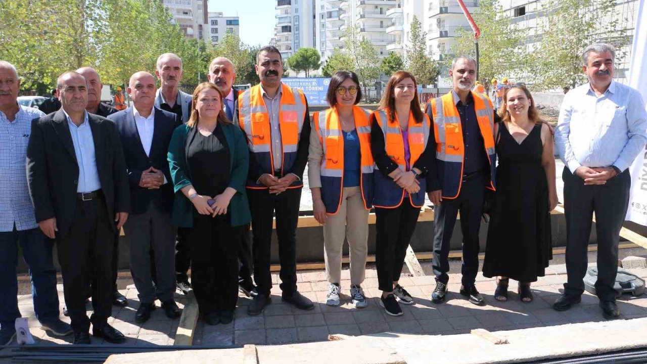Diyarbakır’da 115 Öğrencinin Faydalanabileceği Kütüphanenin Temeli Atıldı