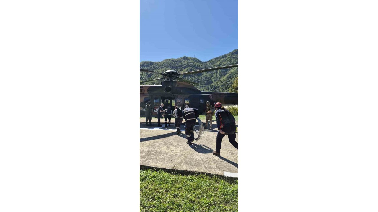 Çoruh Edaş’tan Sel Felaketinin Yaşandığı Artvin’in Dağ Köylerine Helikopterle Müdahale