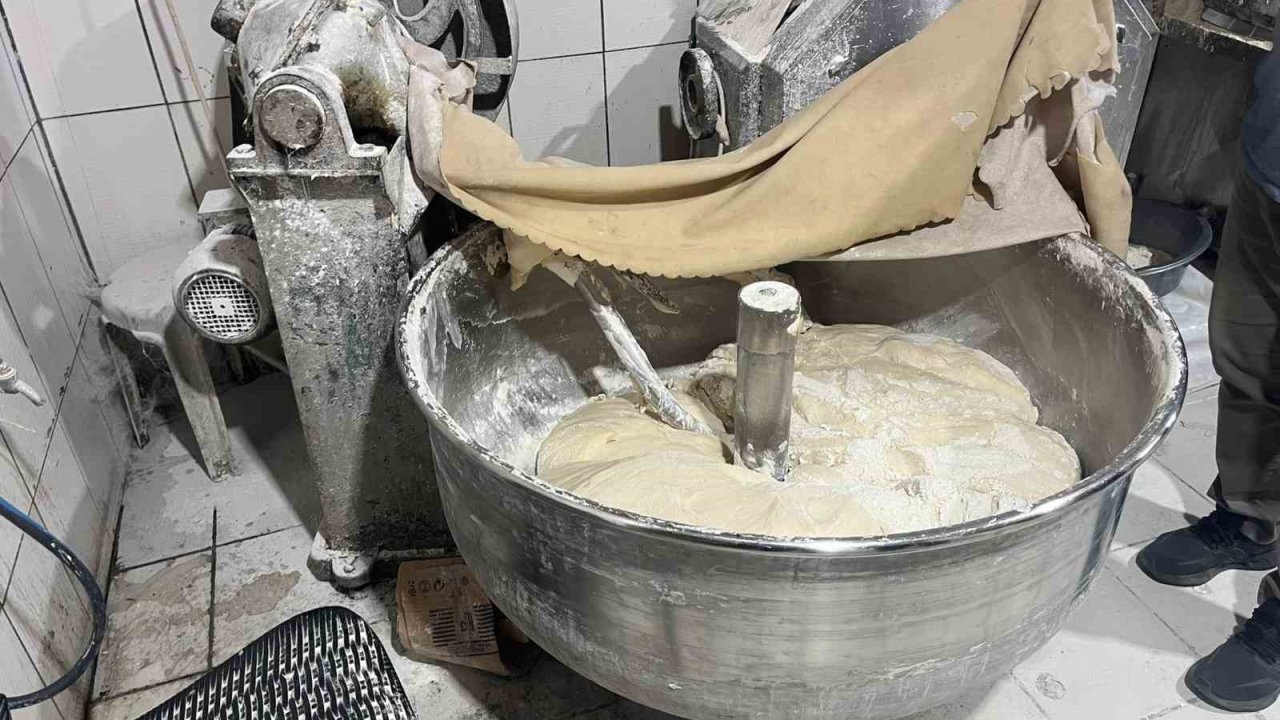 Edirne’de Ruhsatsız Ekmek Fırını Mühürlendi