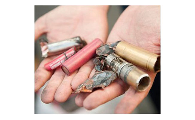 Kardeşlerin Pille Oyunu Hastanede Bitti