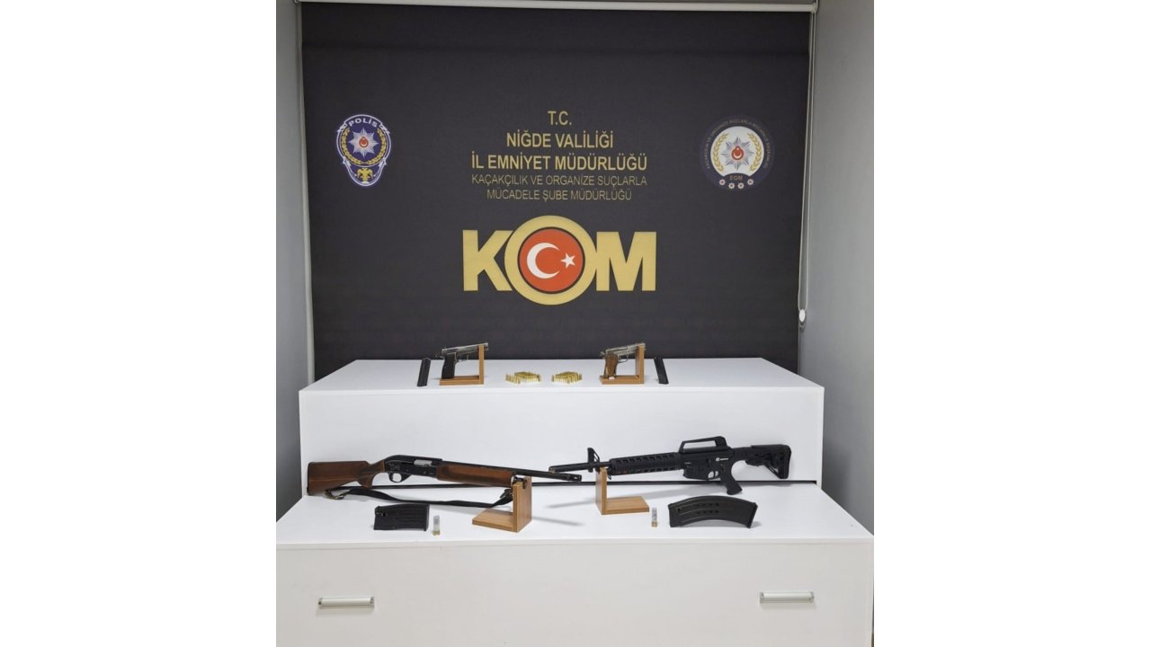 Niğde’de Silah Teşhircilerine Operasyon: 4 Gözaltı