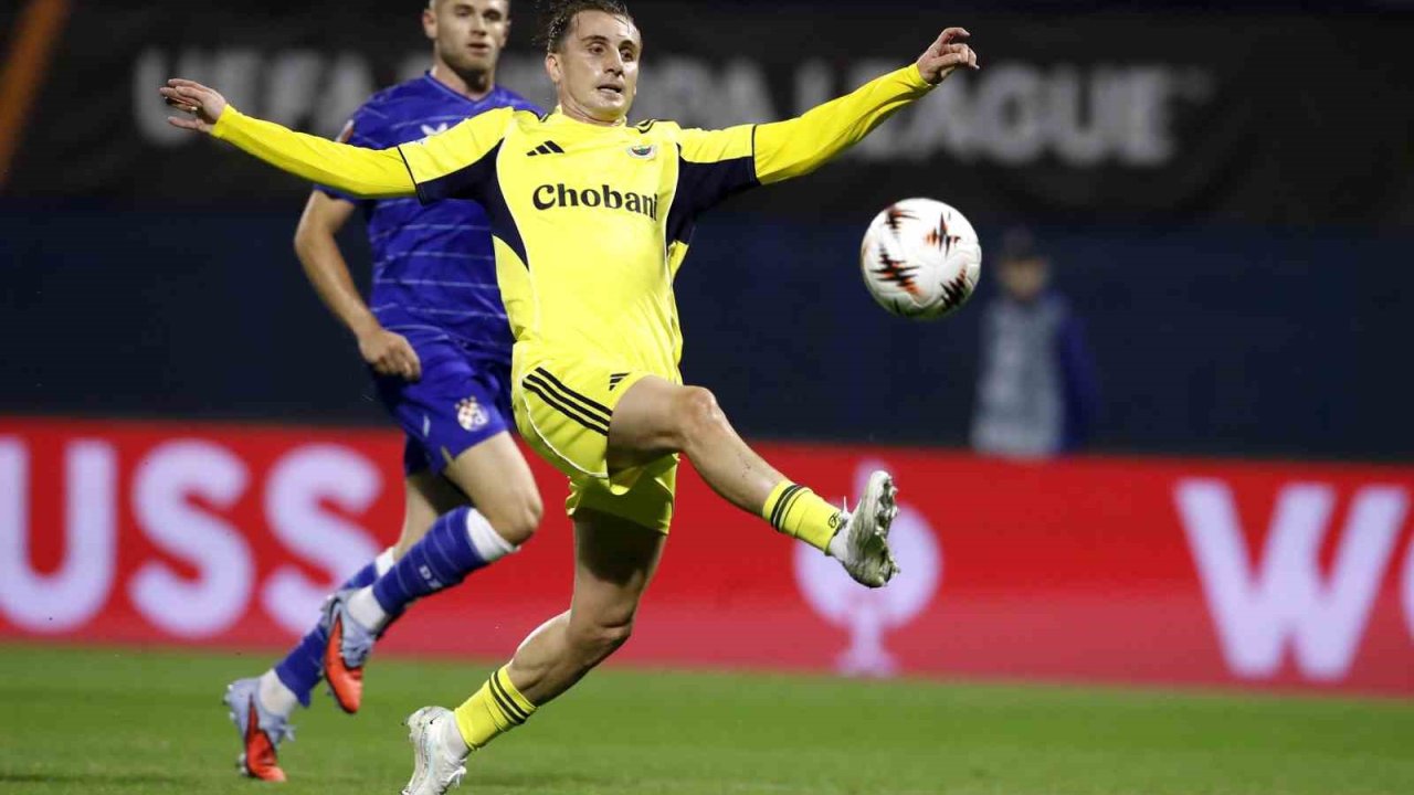 Uefa Avrupa Ligi: Dinamo Zagreb: 1 - Fenerbahçe: 1 (İlk Yarı)