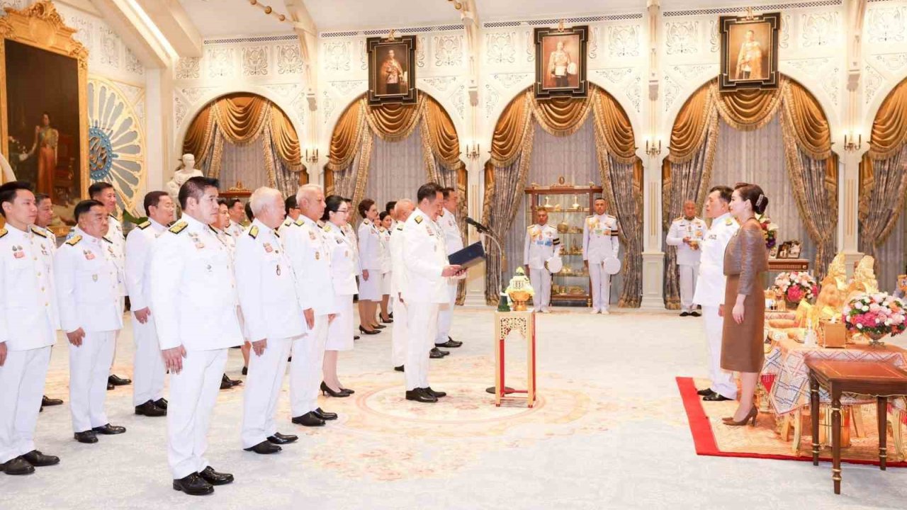 Tayland’da Yeni Hükümet Göreve Başladı