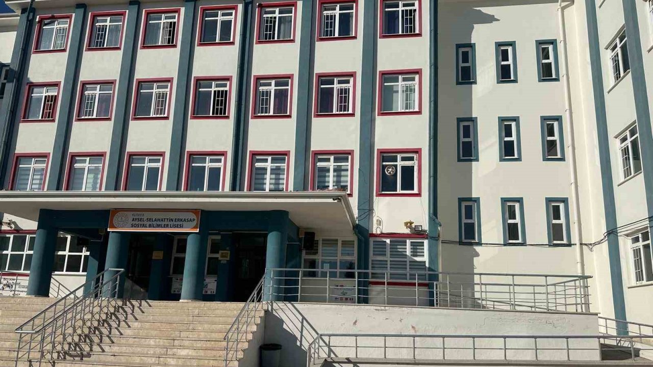 Kütahya Sosyal Bilimler Lisesi İki Uluslararası Projeyle Avrupa’da Aktif Rol Üstleniyor