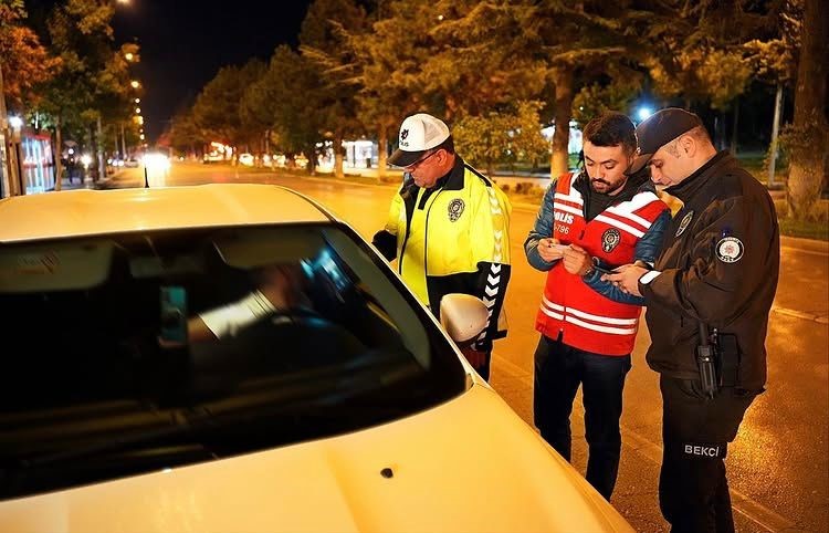 Isparta’da Egzoz Ve Modifiye Araç Denetiminde 22 Araca Ceza