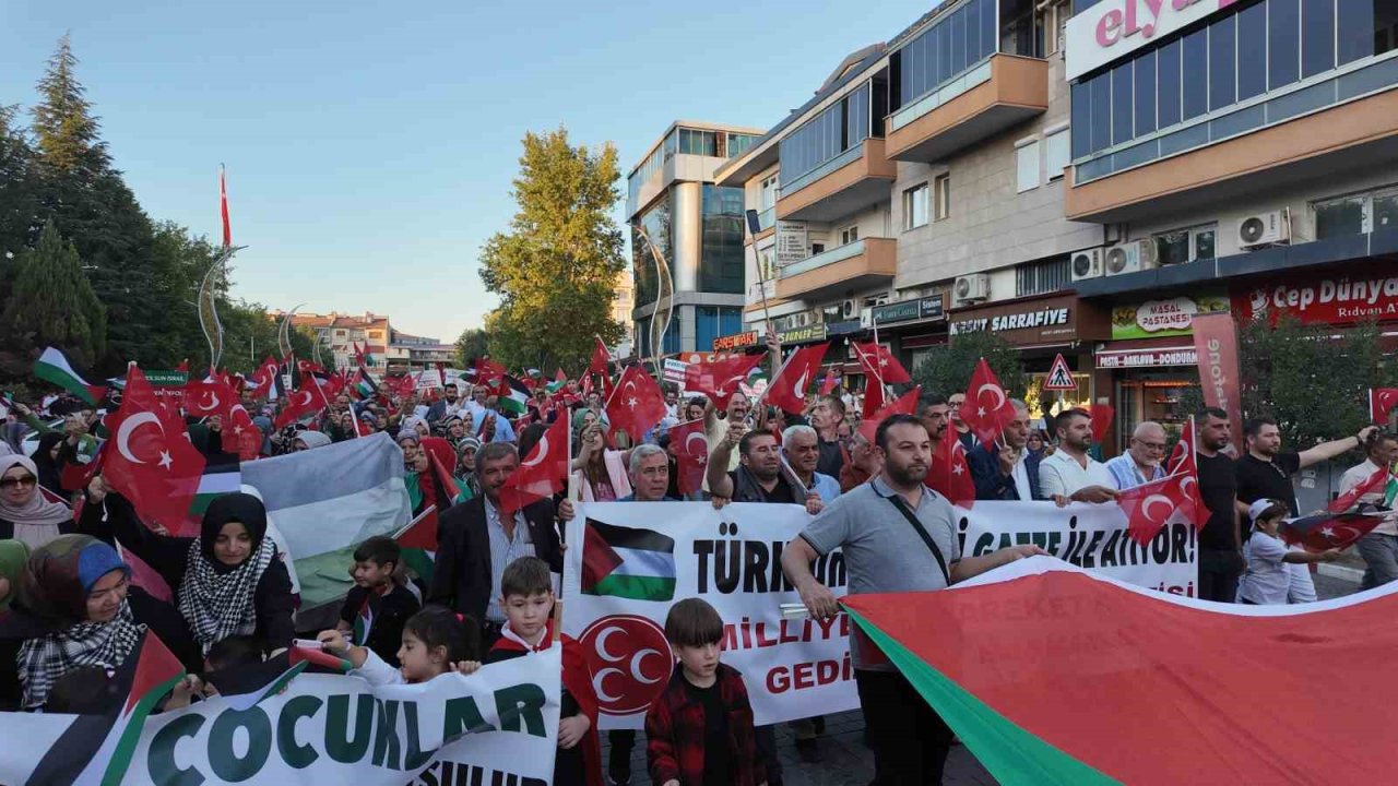 Gediz’de Filistin’e Destek Yürüyüşü: