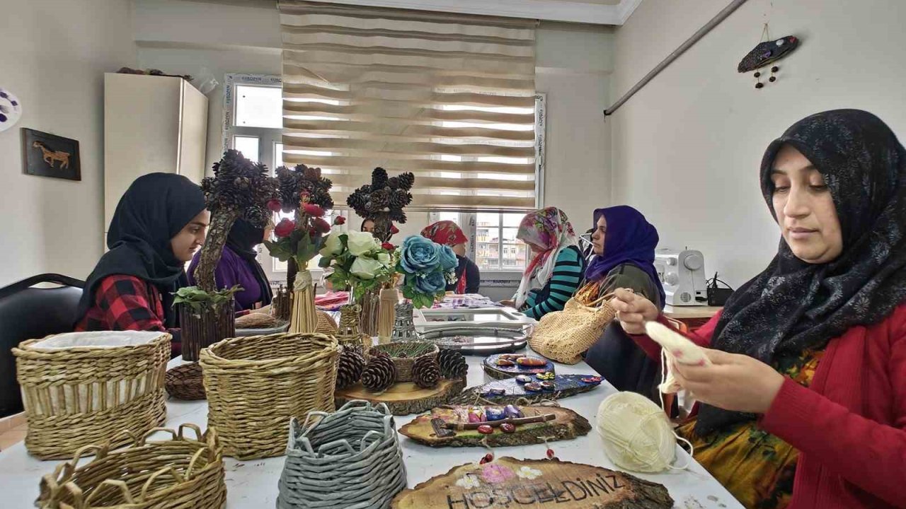 Eyyübiye Belediyesi’nin Her Yaşa Hitap Eden Kurs Kayıtları Başladı