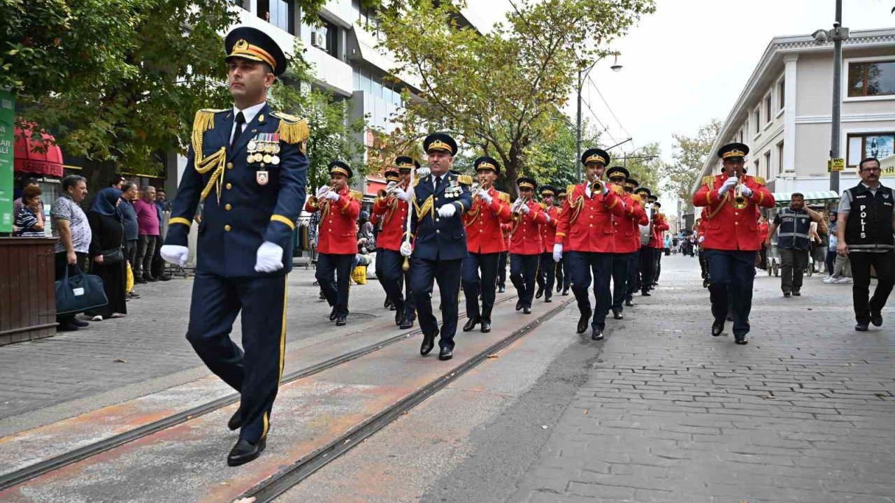 Bursa’da Hem Çok Renkli Hem Çok Sesli Festival