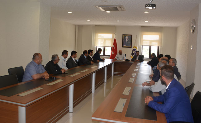 AK PARTİ TEŞKİLATI'NDAN KARAMAN TİCARET VE SANAYİ ODASI'NA ZİYARET