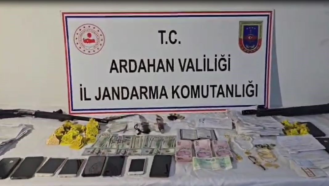 Ardahan’da 20 Milyon Liralık Nitelikli Dolandırıcılık Operasyonu