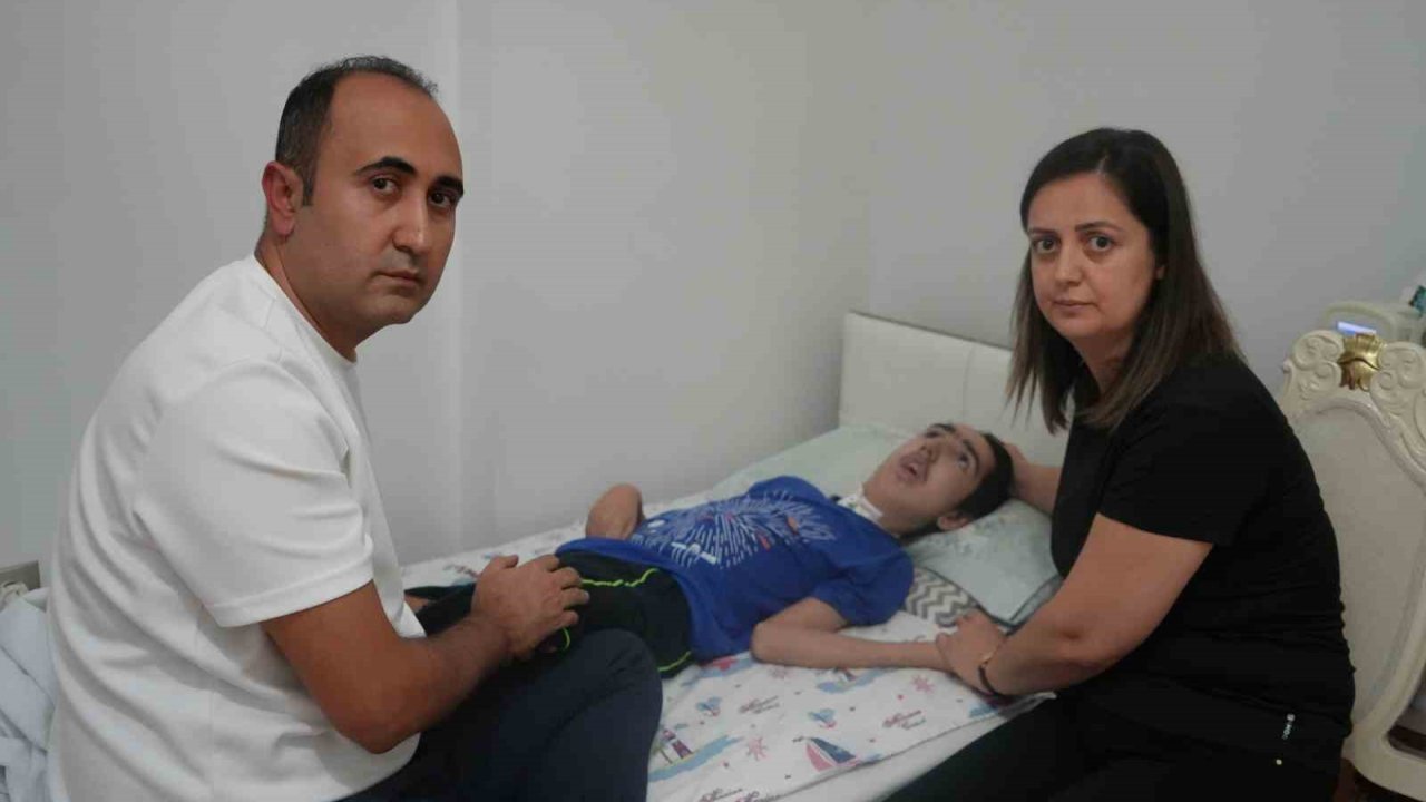 Bademcik Ameliyatı Sonrası Engelli Kalan Küçük Hüseyin’in Ailesi İlk Kez Konuştu: