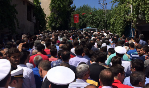 Karaman şehidini dualarla uğurladı