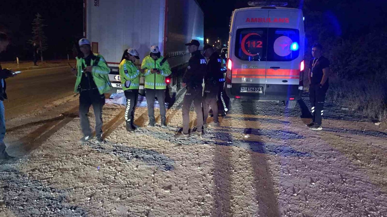 Tırın Çarptığı Genç Hayatını Kaybetti