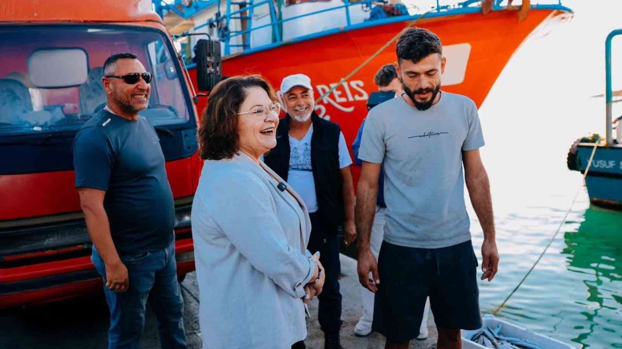 Başkan Gençay, Avdan Dönen Balıkçıları Karşıladı
