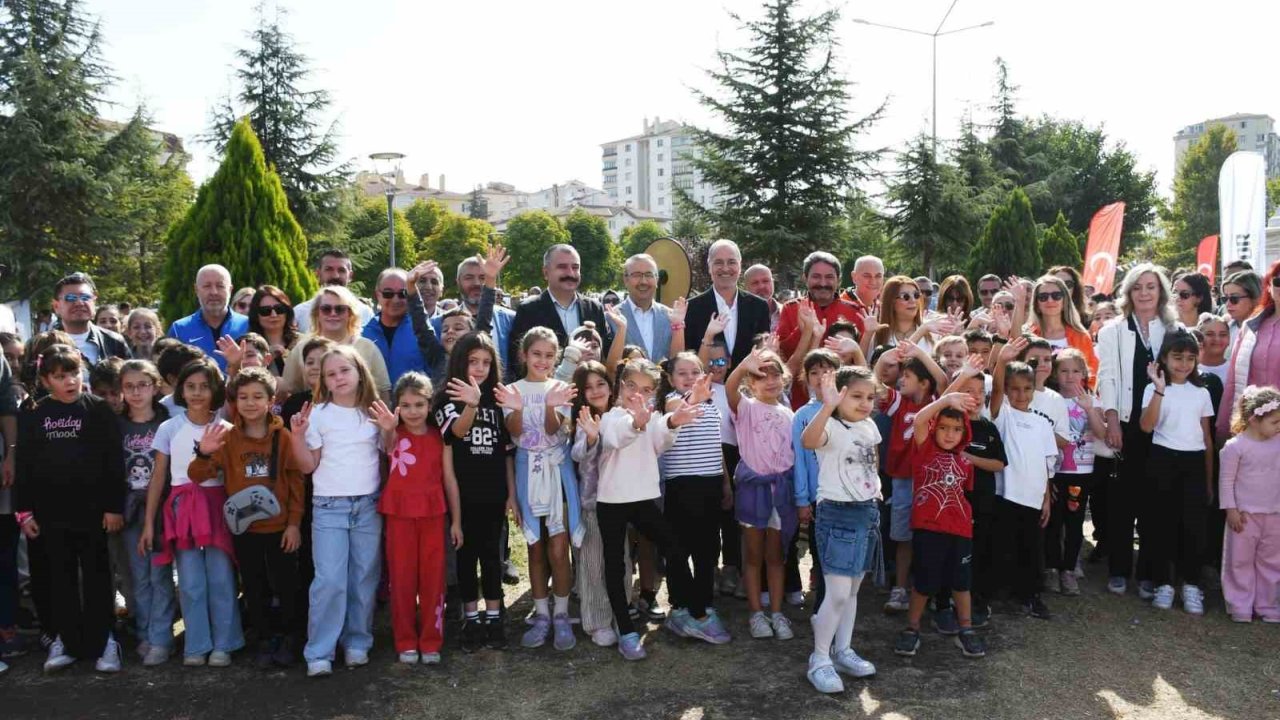 ’bilge Aileden Bilinçli Topluma Projesi’ Çerçevesinde Spor Şenliği Yapıldı