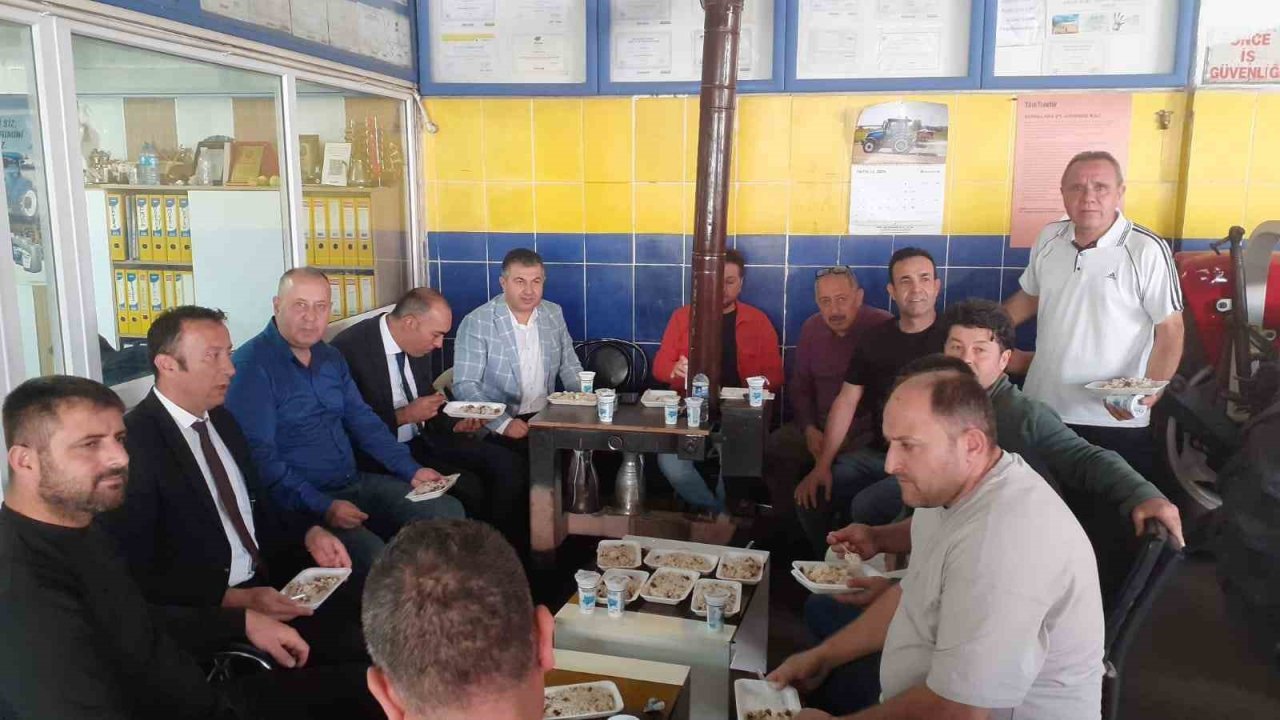 Gediz’de Ahilik Haftası’nda, Ebediyete İrtihal Eden Ustalar Dualarla Anıldı