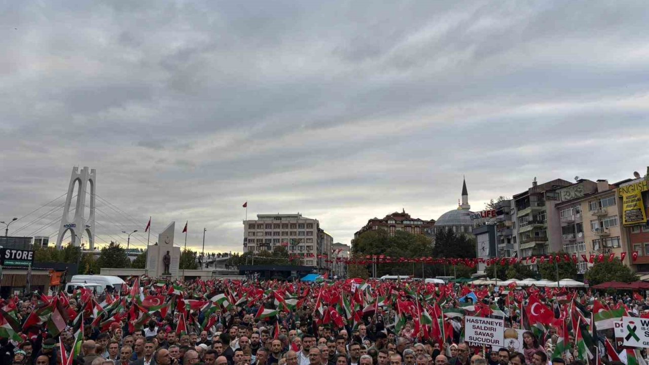 Kocaeli’de Sumud Filosu İçin Dev Miting