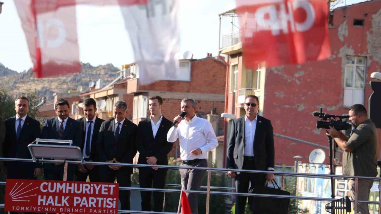 Özel: