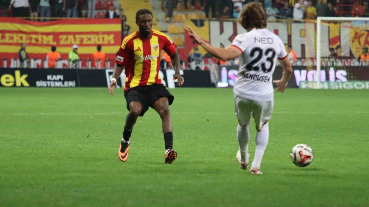Trendyol Süper Lig: Kayserispor: 1 - Gençlerbirliği: 1 (Maç Sonucu)