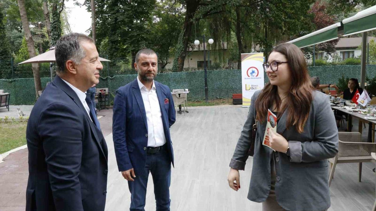 Düzce İş Kulübü Kurum Ve Kuruluşlarla Diyalog Sağlıyor