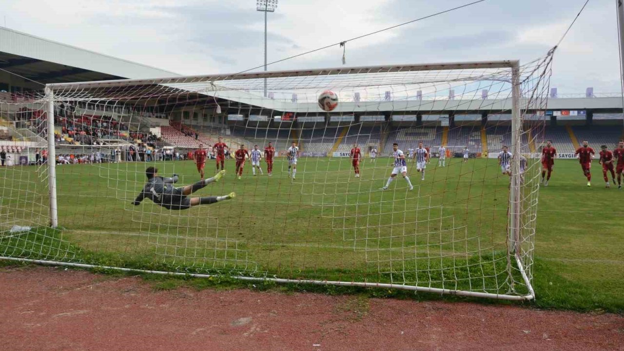 Afyonspor Haftalar Sonra Puan Kazandı