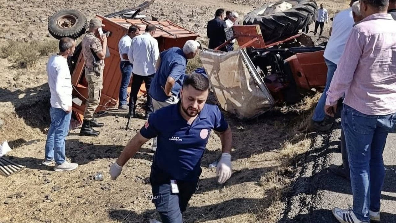 Şırnak’ta Traktör Devrildi: 1 Ölü, 4 Yaralı