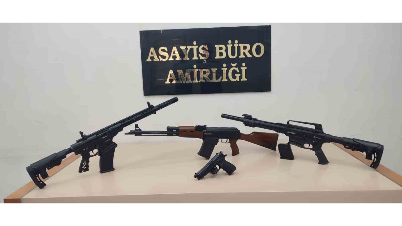 İnegöl’de Düğün Konvoyunda Silah Atan Şahıslar Yakalandı