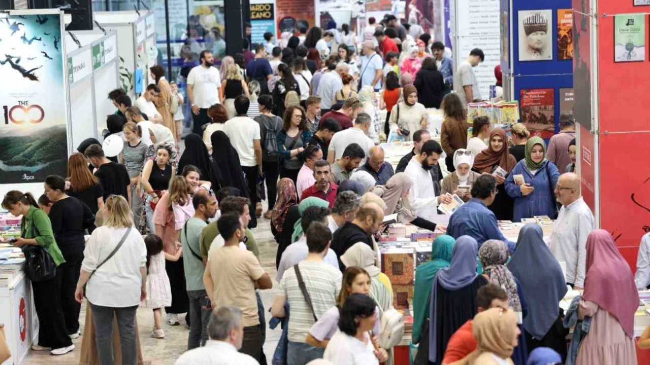 Kocaeli Kitap Fuarı’nda
