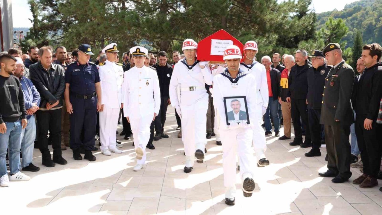 Zonguldak’ta Kıbrıs Gazisi Son Yolculuğuna Uğurlandı