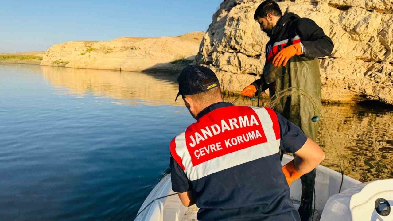 Dicle Nehrinde Kaçak Avcılığa Geçit Yok