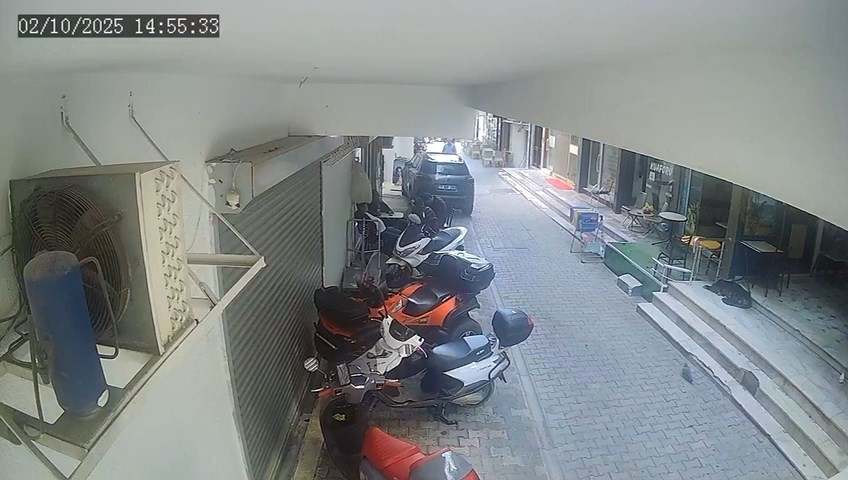 Deprem Yalova’da Da Hissedildi: Vatandaşlar Panikle Kaçıştı
