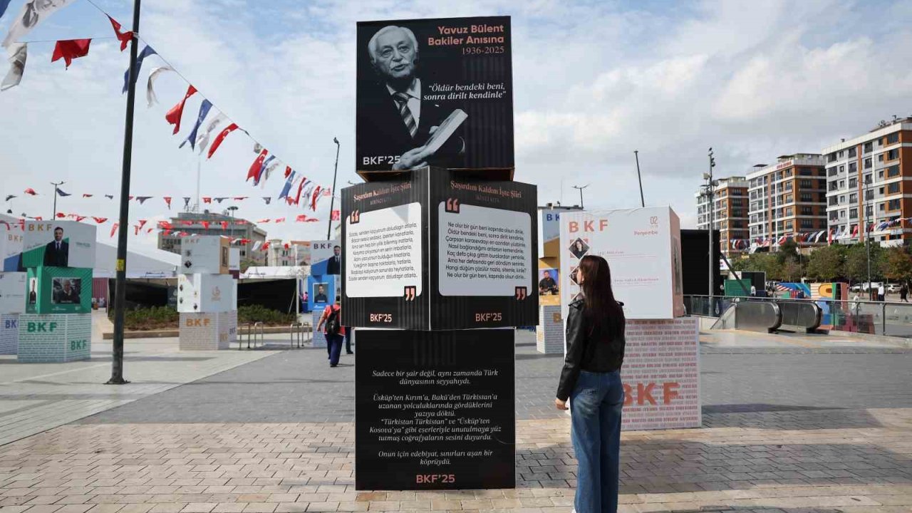 Bağcılar Kitap Fuarı’nda Yavuz Bülent Bakiler’in Adı Yaşatılıyor