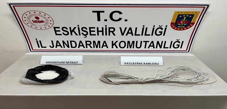 3’üncü Derece Sit Alanında Kazı Yapan 2 Şahıs Jandarma Tarafından Suçüstü Yakalandı