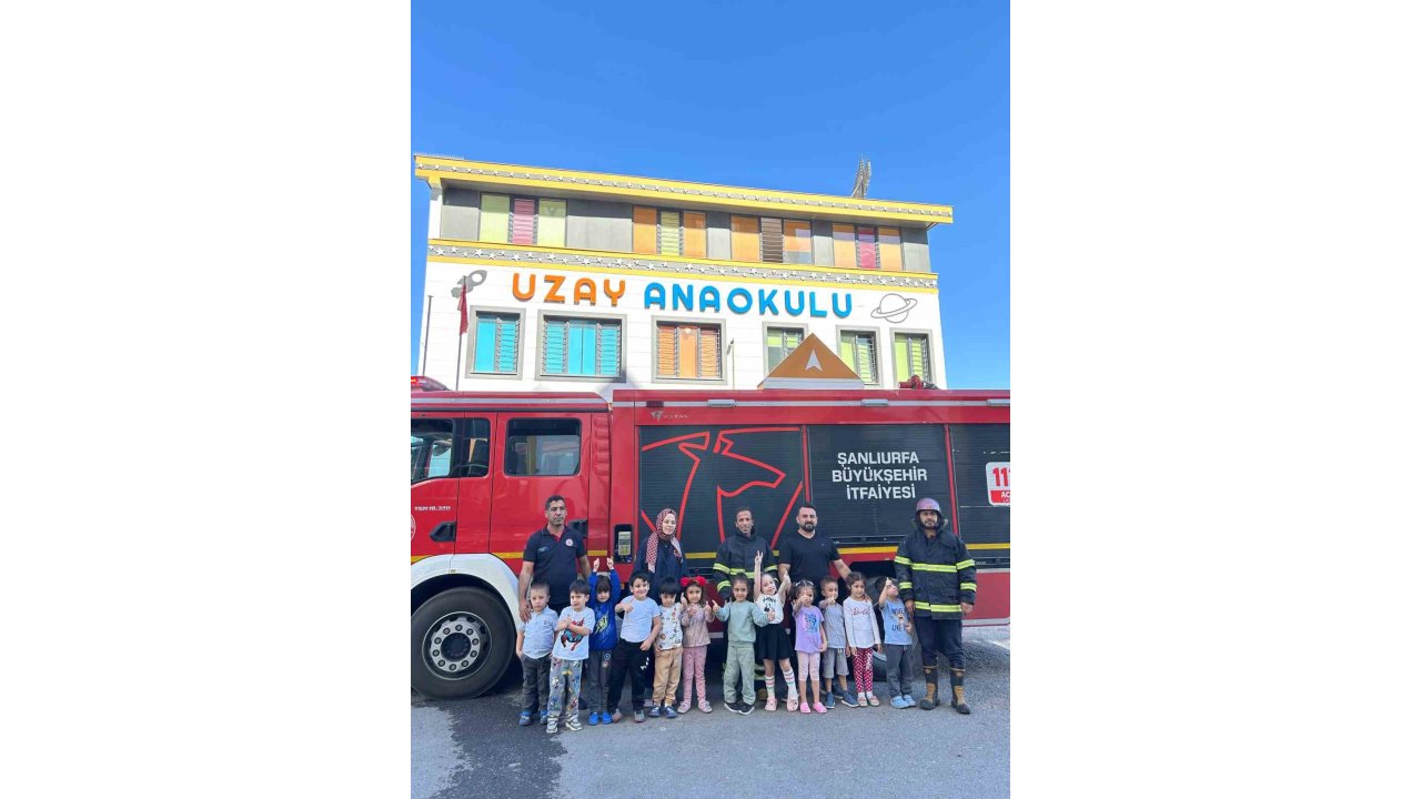 Şanlıurfa’da İhbara Giden İtfaiye Ekiplerine Miniklerden Pasta Sürprizi