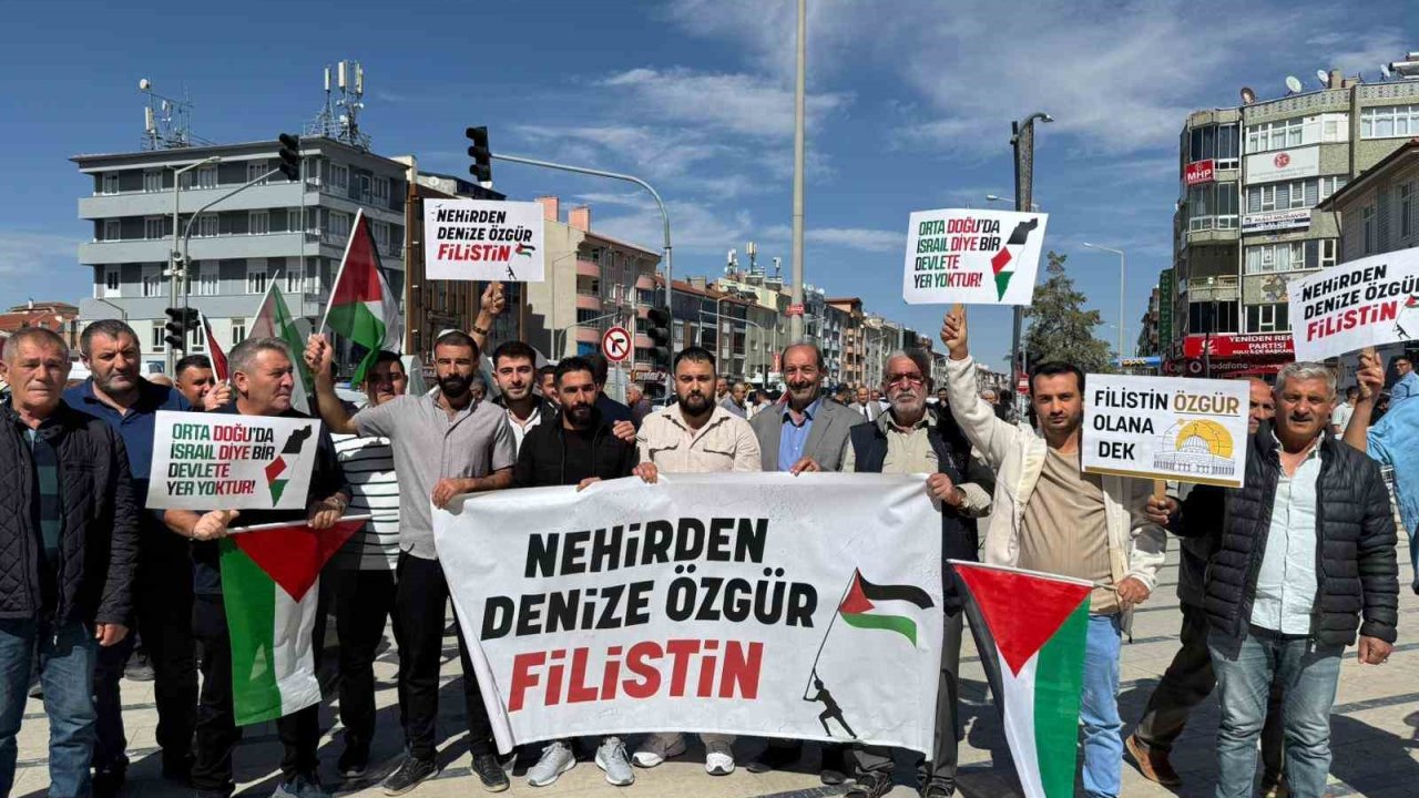 Kulu’dan Gazze Ve Sumud Filosuna Destek