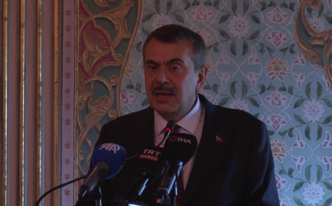 Bakan Tekin: