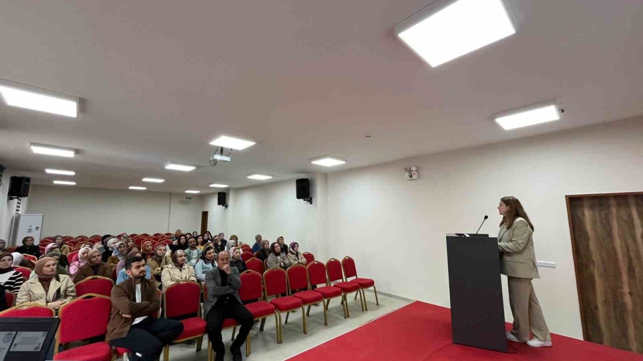 Vezirköprü’de Öğretmenlere Özel Eğitim Semineri