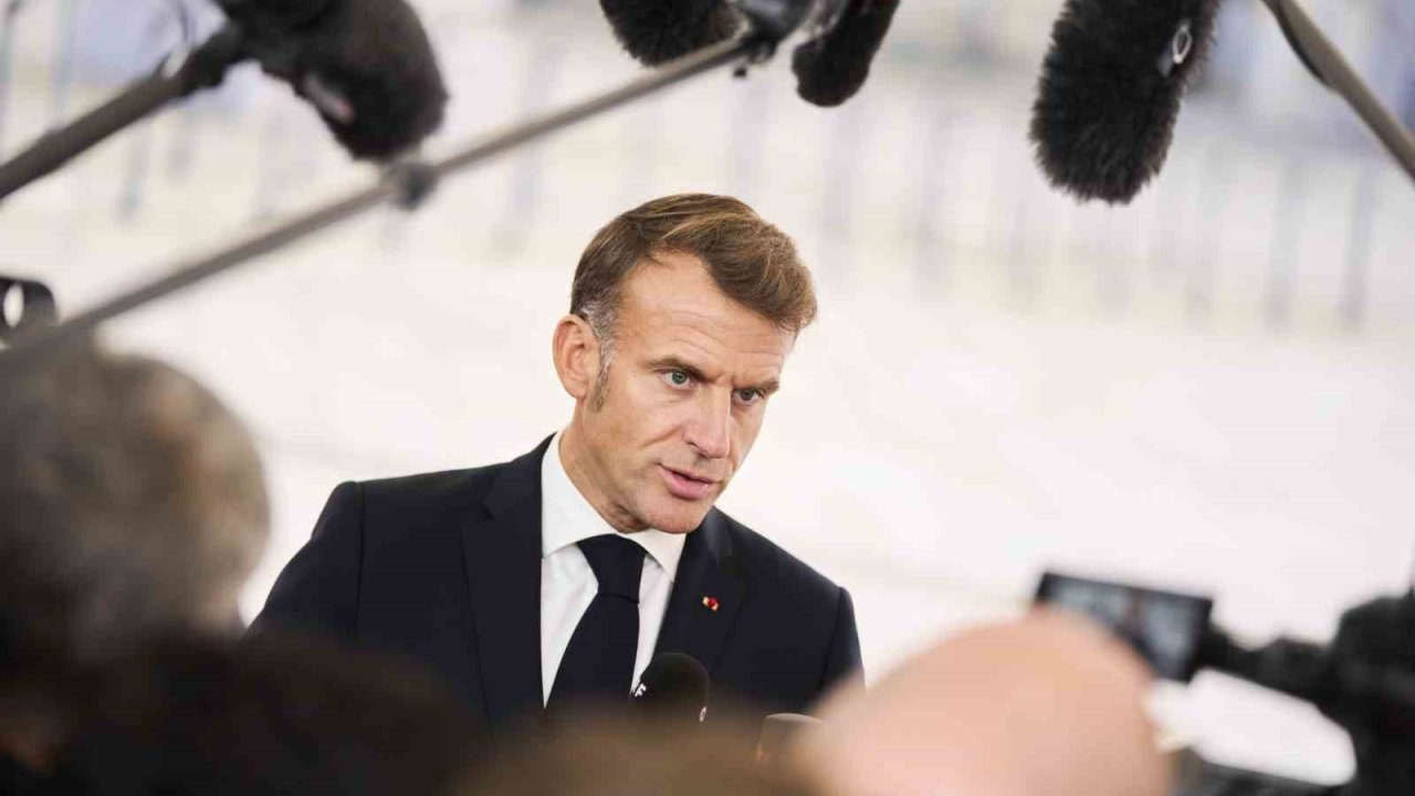 Macron: