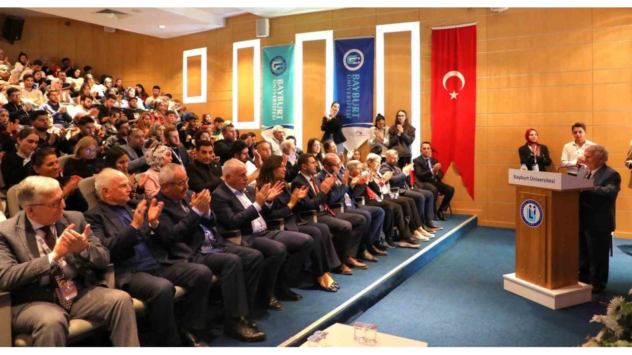 Bayburt’ta 2. Sağlık Sempozyumu Başladı