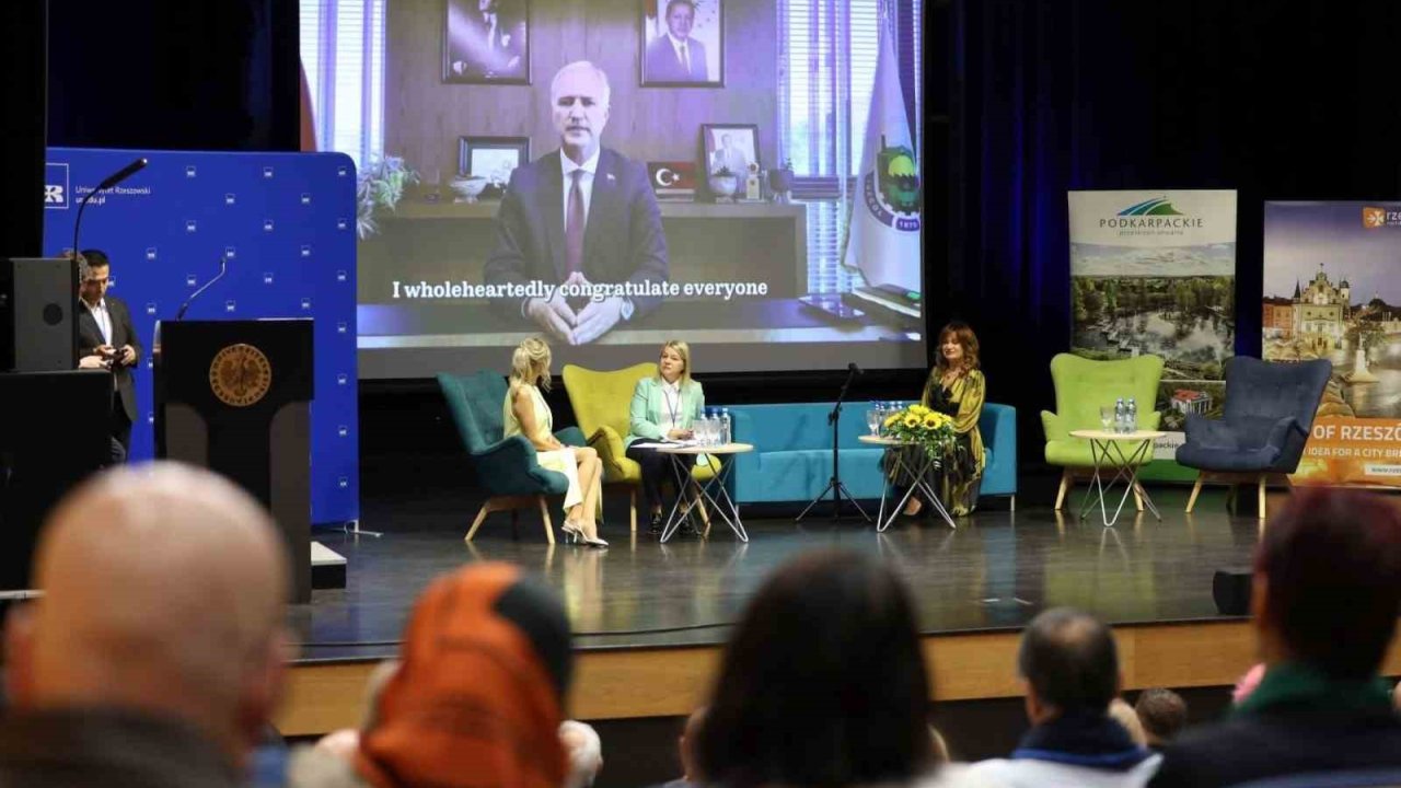 İnegöl Belediyesi’nden Uluslararası Açılım