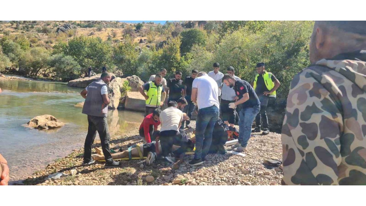 Serinlemek İçin Girdiği Suda Hayatını Kaybetti