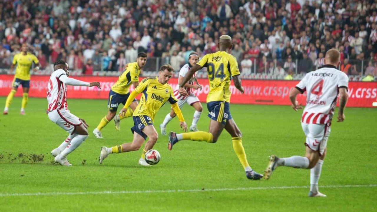 Trendyol Süper Lig: Samsunspor: 0 - Fenerbahçe: 0 (Maç Devam Ediyor)