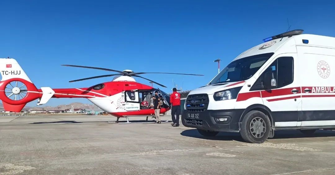 Van’daki Kalp Hastası Bebek Ambulans Uçakla İstanbul’a Sevk Edildi